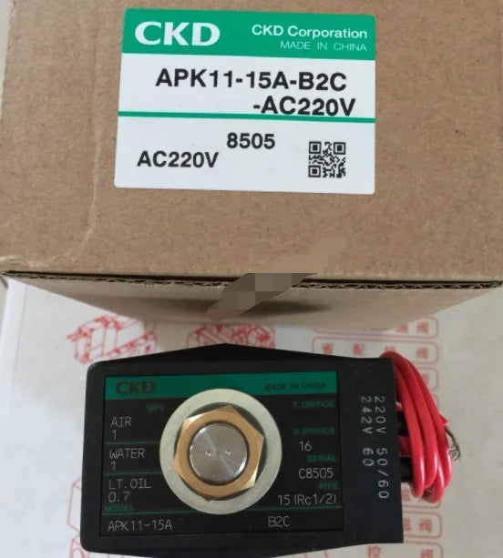 1PC  NEW  CKD  APK11-15A-B2C-AC220V  APK11-15A-B2C  AC220V  free  shipping