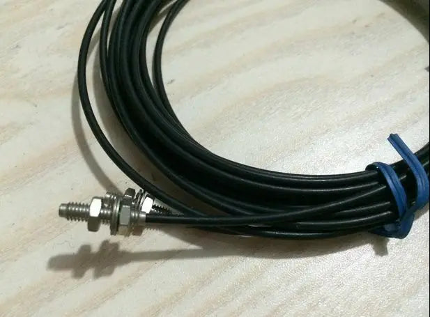 E32-T51 E32T51 2M NEW Omron Photoelectric Switch Fiber Unit free shipping