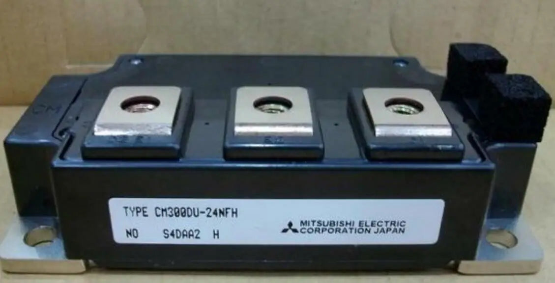 CM300DU-24H CM300DU24H 1PCS NEW MITSUBISHI MODULE Free shipping