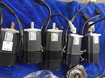 1PC Used Omron motor R88M-U40030HA-S1