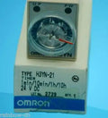 New IN BOX Omron PLC H3YN-21