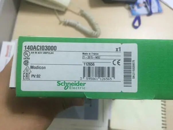 1PC NEW in box Schneider 140ACI03000 140ACIO3000
