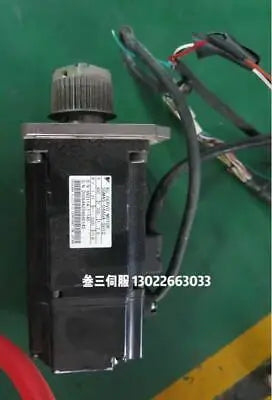 1pc new Yaskawa SGMAS-04AGA-SU12