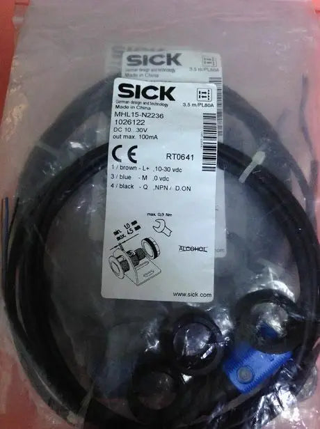 MHL15-N2236 MHL15 N2236 New in box SICK Photoelectric Switch free shipping
