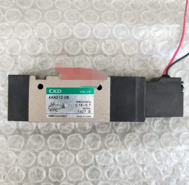1PC  USED   CKD   4KA210-06     free  shipping