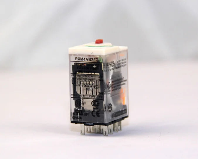 RXM4AB2F7 1PCS NEW Schneider Relay free shipping