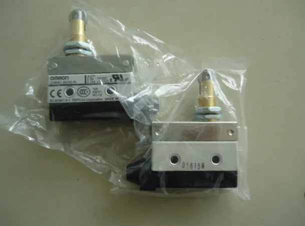 D4MC-5020-N D4MC5020N 1PCS New Omron Limit Switch free shipping