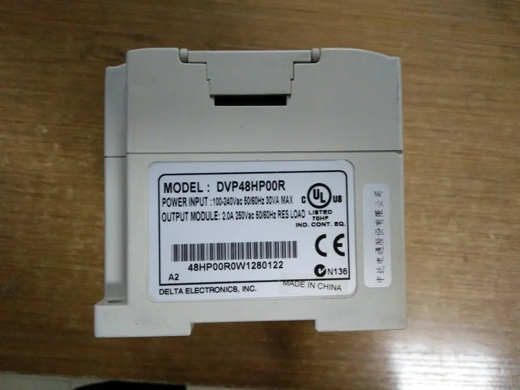 New  Delta  DVP48HP00R  PLC extended module  free shipping