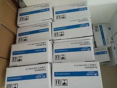 PXR5TAY1-8W000-C 1PC NEW Fuji thermostat