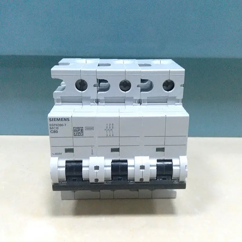 1pc      Siemens  5SP4380-7  circuit  breaker  free shipping