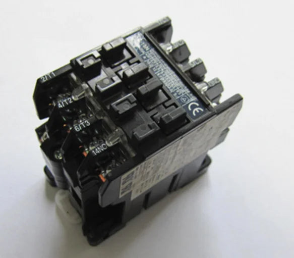 FC-15N FC15N 220VAC New Panasonic Contactors free ship