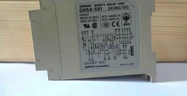 G9SA-501 G9SA501 1PC NEW OMRON safety relay free ship