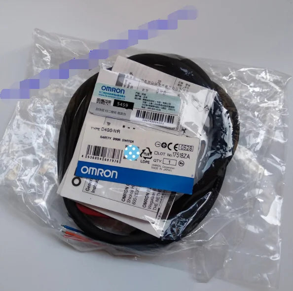 1PC  NEW   Omron   D4GS-N1R     free  shipping