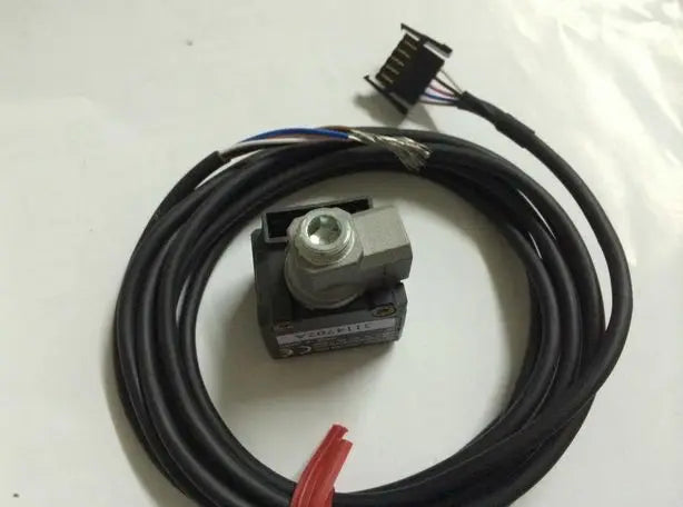 AP-C31WP APC31WP New KEYENCE Pressure Sensor free ship