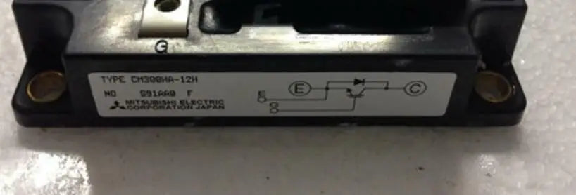 NEW MITSUBISHI 1PCS CM300HA-12H CM300HA12H MOSFET Free shipping