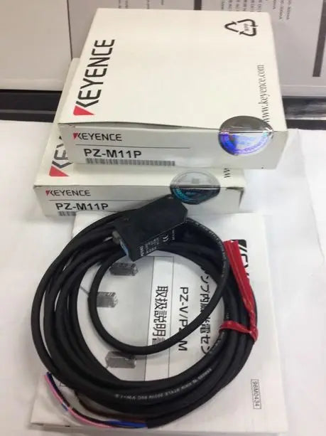 1PC NEW in box KEYENCE PZ-M11P PZ M11P PLC free shipping