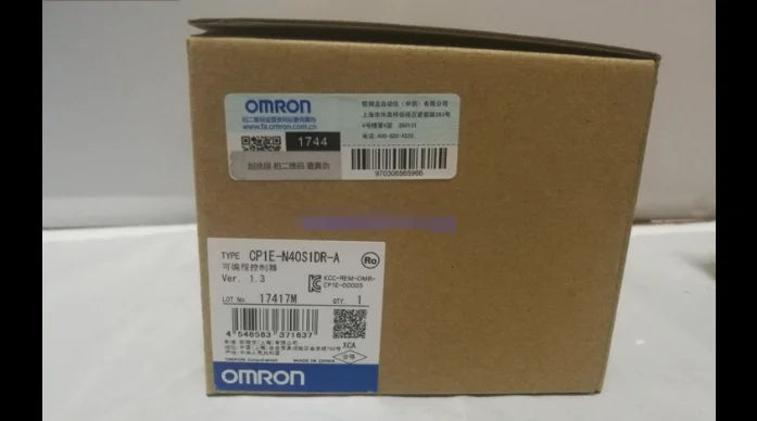 1PC  NEW   Omron    CP1E-N40S1DR-A     free  shipping