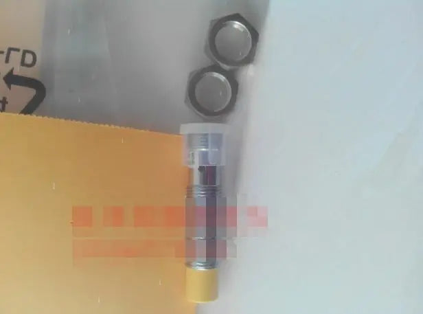 1pcs New Turck Proximity Sensor Switch NI8-M12-AP6X-H1141 free shipping