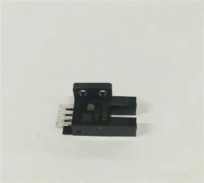 1pc new OMRON EE-SX676