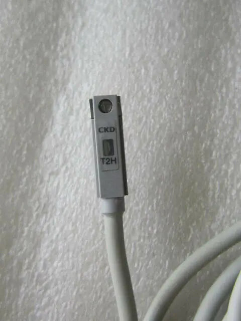 1PC  NEW    CKD   T2H    free  shipping