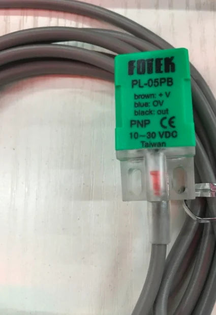 New  FOTEK  Proximity Switch PL-05PB  free shipping