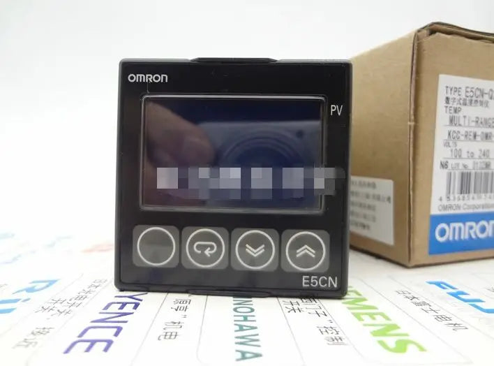 E5CN-Q2H03T-FLK E5CNQ2H03TFLK New Omron Thermostat New in box free shipping