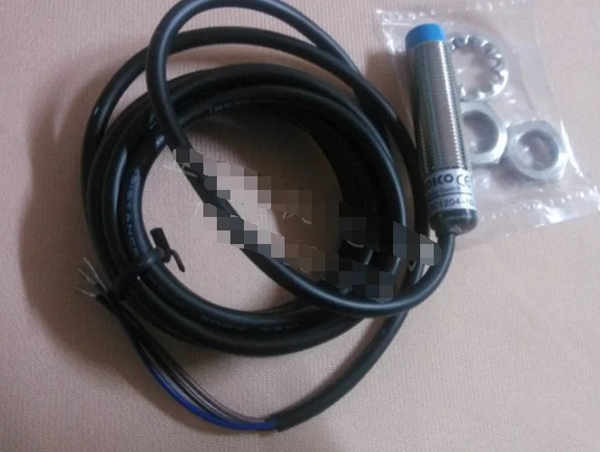 SC1204-N2 SC1204N2 1PC New RIKO(ROKO) Proximity switch free shipping