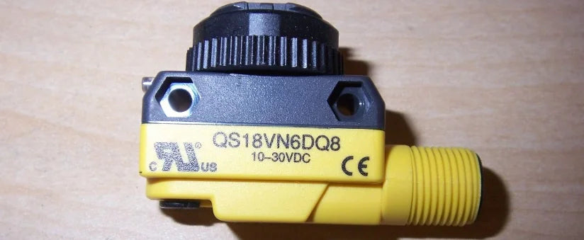 New  BANNER  Sensor QS18VN6DQ8  free shipping