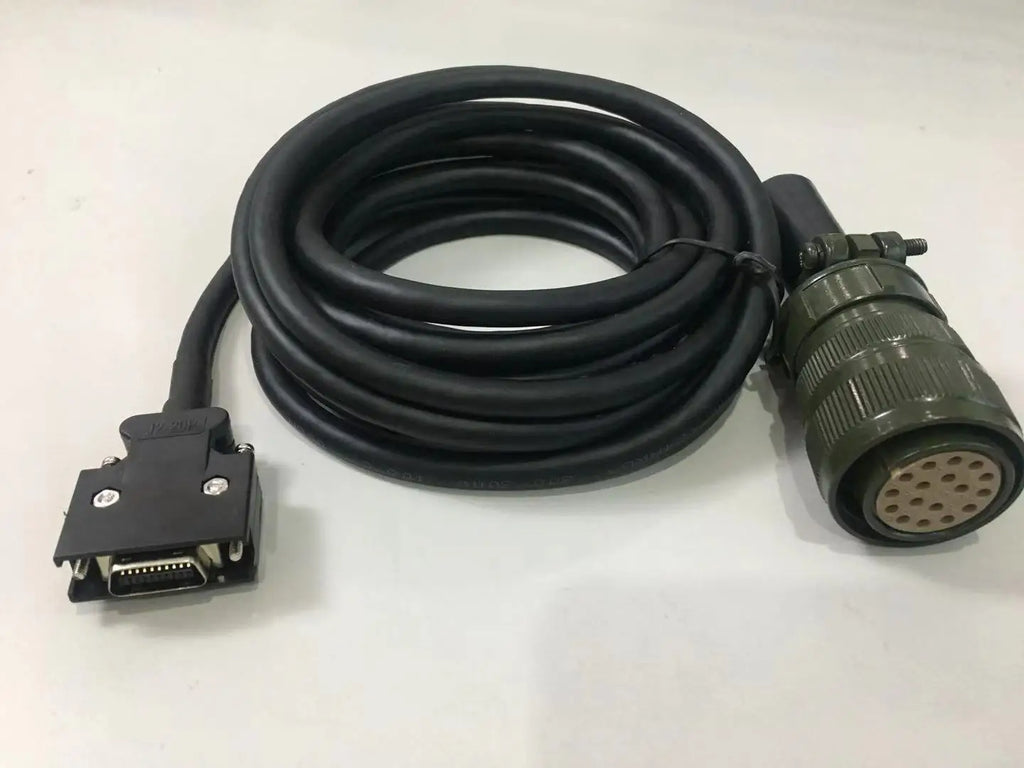 1PC  NEW   MR-JHSCBL20M-H   encoder line   free shipping