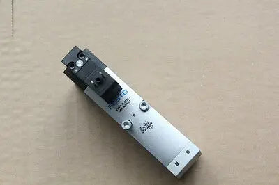 New FESTO VSVA-B-M52-MH-A1-1C1 546702