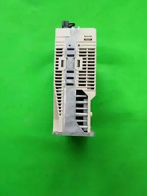 1pc new Yaskawa SGDV-5R5A15A 3R8A15A