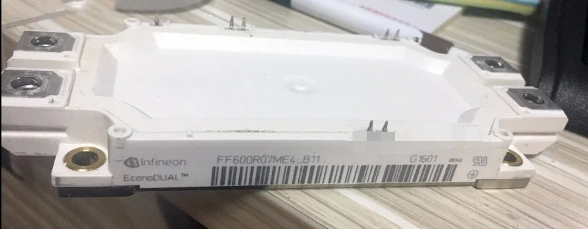 New  FF600R07ME4-B11 FF600R07ME4_B11  IGBT  MODULE   free shipping