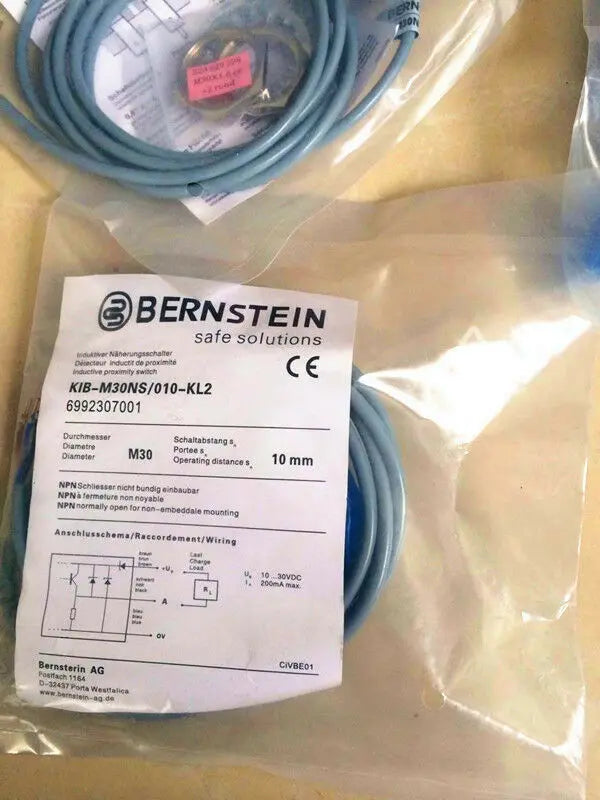 New BERNSTEIN KIB-M30PS/010-KL2 KIB-M30PS-010-KL2 Proximity switch free shipping