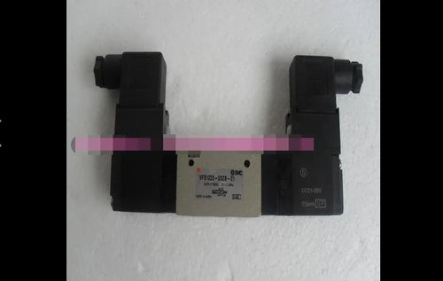 1PC   NEW   SMC    VFS1220-5DZB-01     free   shipping