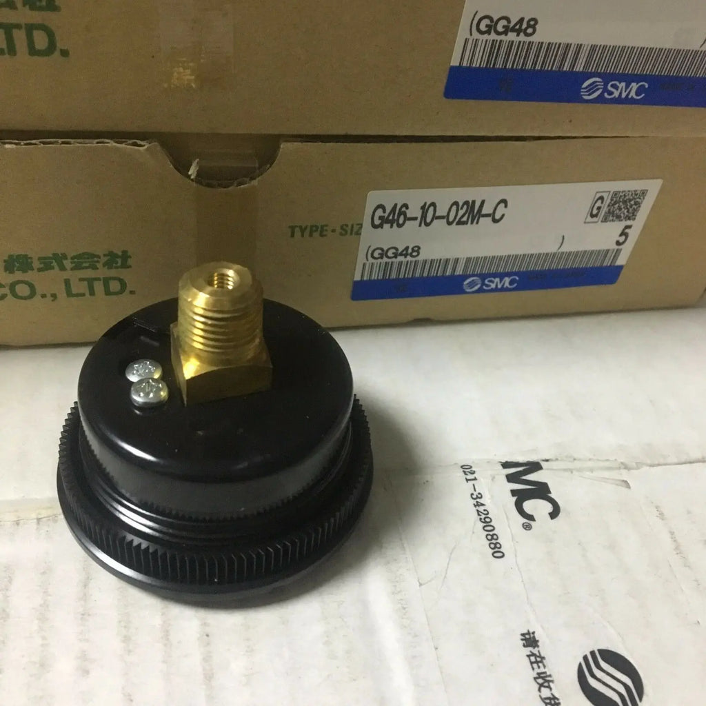 New SMC G46-10-02M-C Pressure gauge free shipping