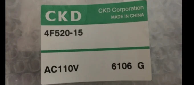 1PC  NEW  CKD  4F520-15-AC110V    4F520-15   AC110V   free  shipping