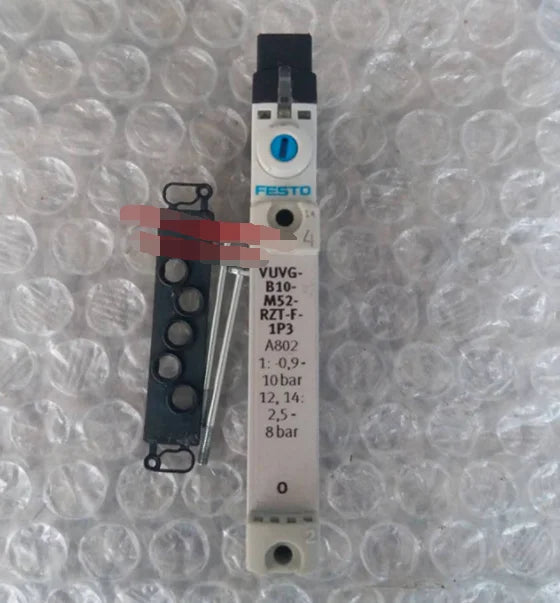1PC  NEW   FESTO   VUVG-B10-M52-RZT-F-1P3  free shipping