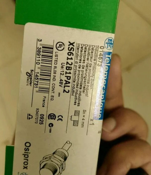 XS612B1PAL2 1PC NEW Schneider Proximity Sensor free shipping