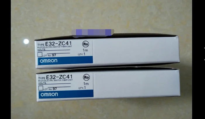 1PC  NEW   Omron   E32-ZC41    free  shipping
