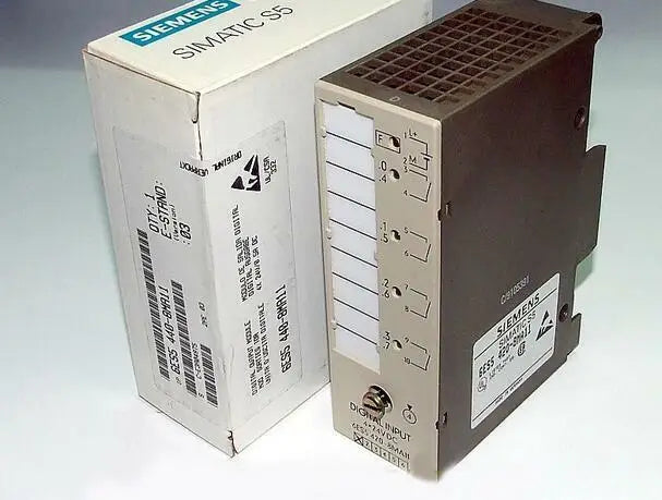 NEW IN BOX SIEMENS PLC 6ES5421-8MA12 6ES5 421-8MA12