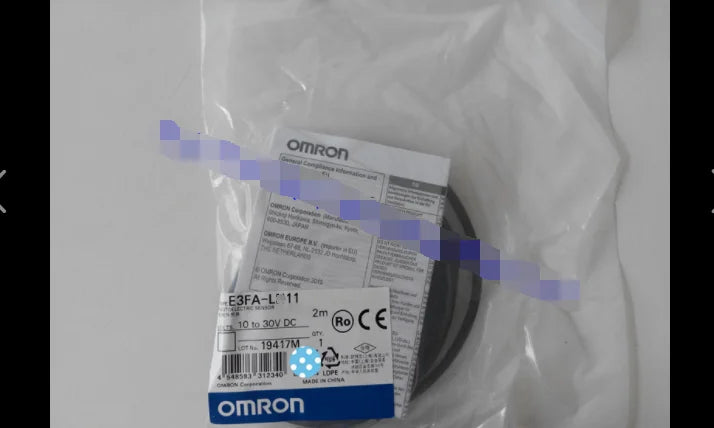 1PC  NEW   Omron   E3FA-LP11      free  shipping