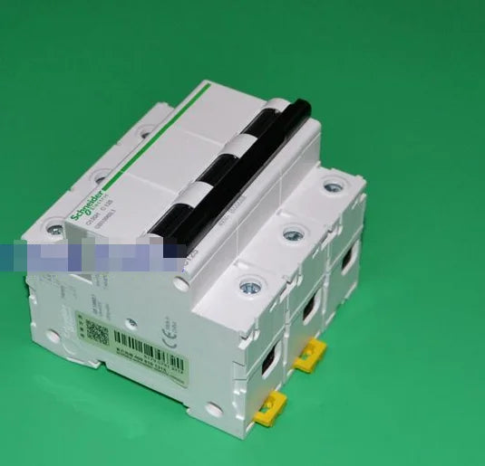 C120H 125A 3P 1PC NEW Schneider