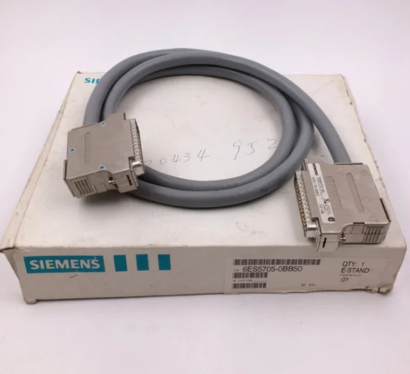 1PC new in box  Siemens  6ES5752-0AA23 6ES5 752-0AA23