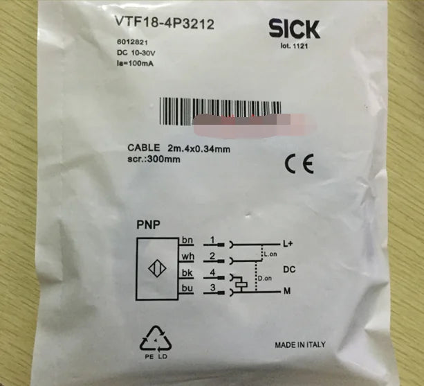 New SICK VTF18-4P3212 Photoelectric switch sensor free shipping
