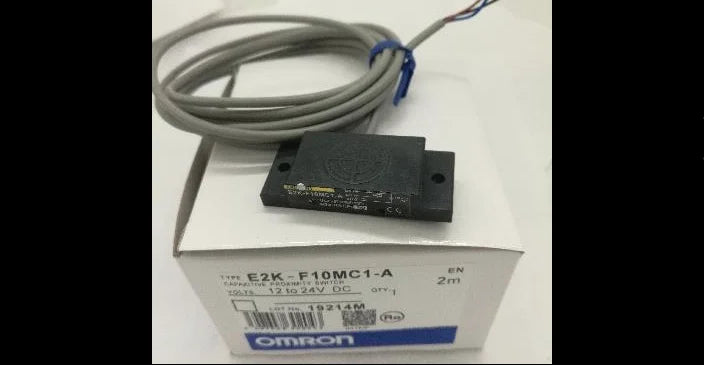 1PC  NEW   Omron   E2K-F10MC1-A     free  shipping