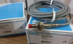PM08-02N PM0802N 1PC NEW FOTEK Inductive Proximity Sensor free ship