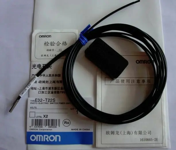 E32-T22S E32 T22S 1PC New Omron Photoelectric Switch Fiber Unit free shipping