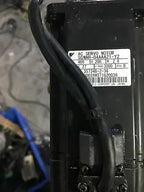 1pc new Yaskawa SGMAH-04AAA21-Y2 OK