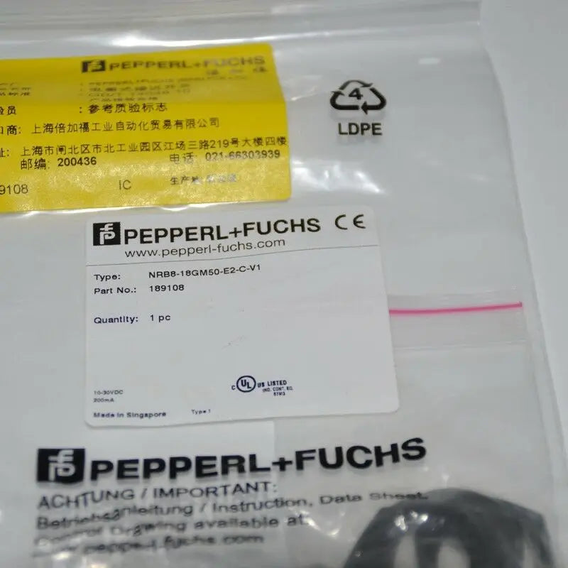 Mew  P+F NRB8-18GM50-E2-C-V1  Proximity switch  free shipping