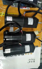 1PC Used Yaskawa Servo Motor SGM-01A314C